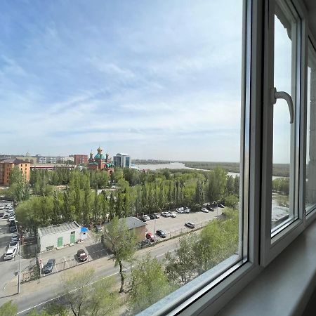 Luxury apartments Pavlodar Extérieur photo