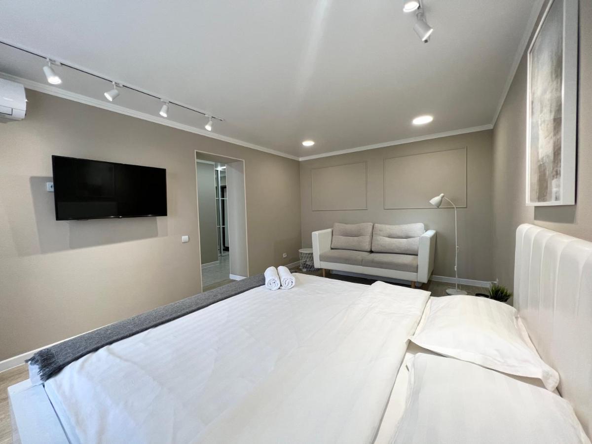 Luxury apartments Pavlodar Extérieur photo